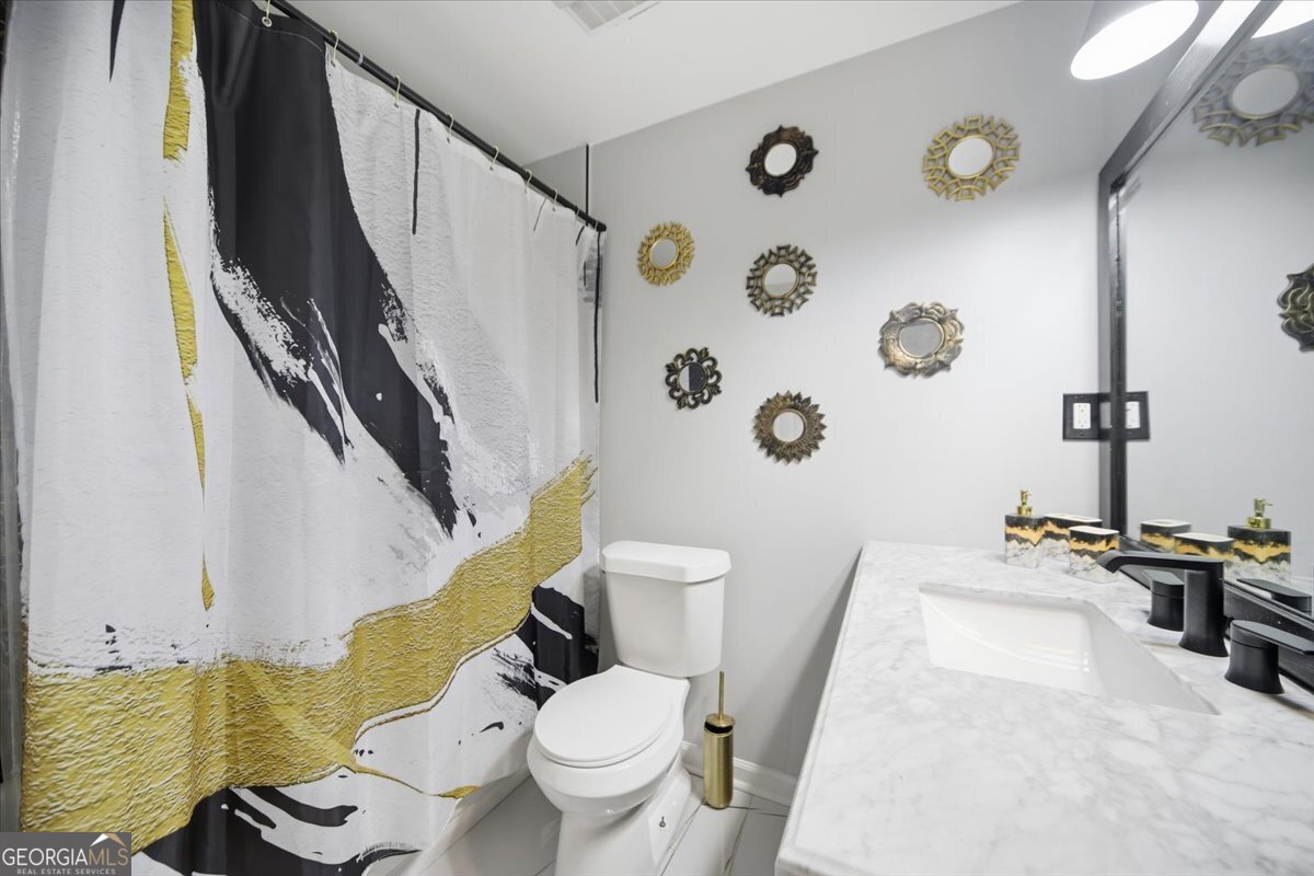 1039 Mariners Court Stone Mountain - Photo 6