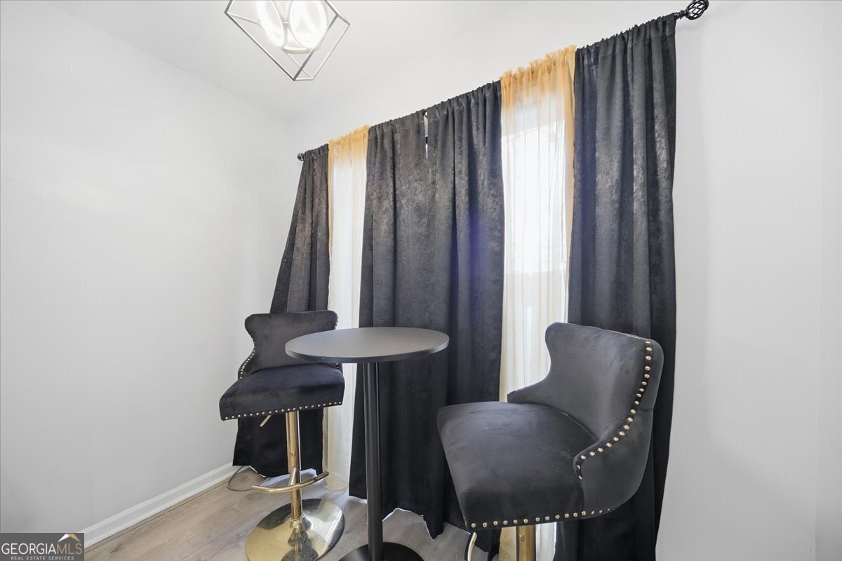 1039 Mariners Court Stone Mountain - Photo 9