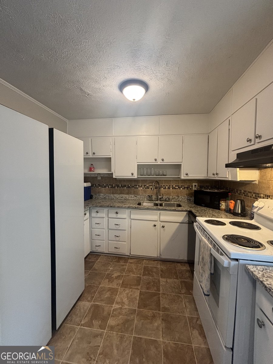 2835 Norgate Lane Decatur - Photo 13