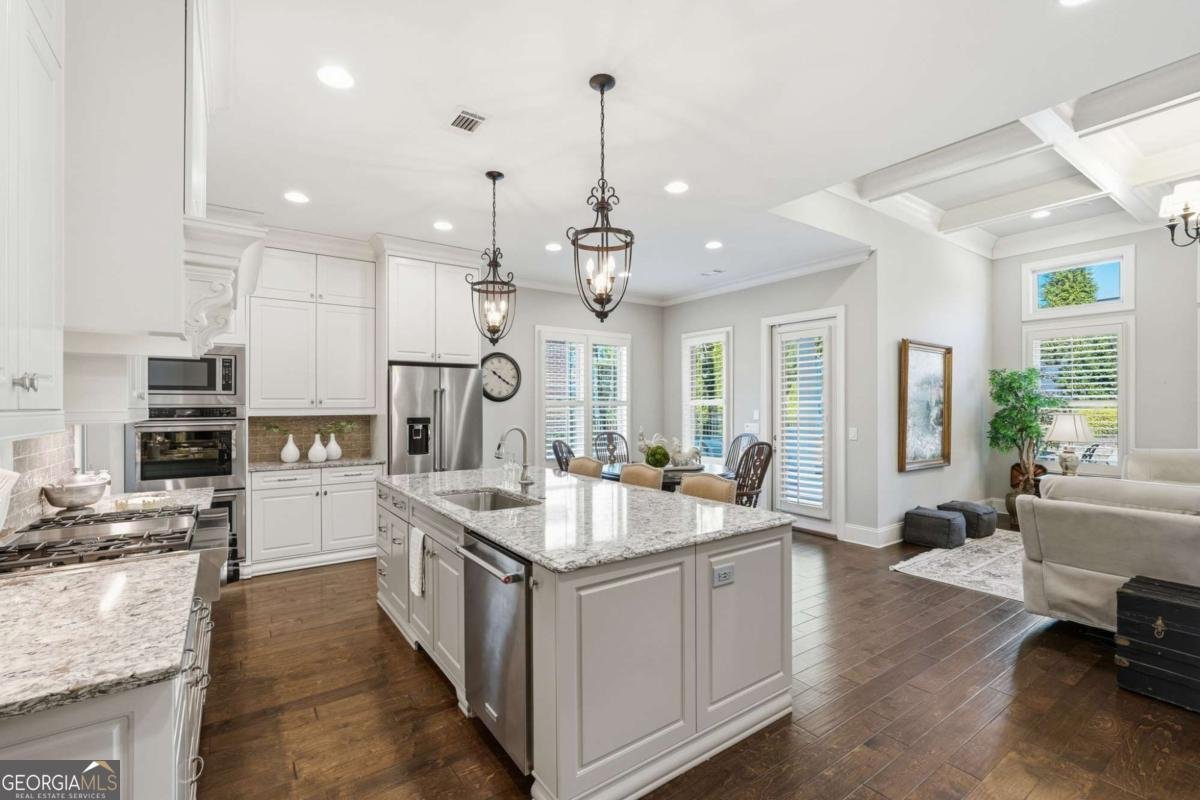 2095 Creekstone Point Drive Cumming - Photo 10