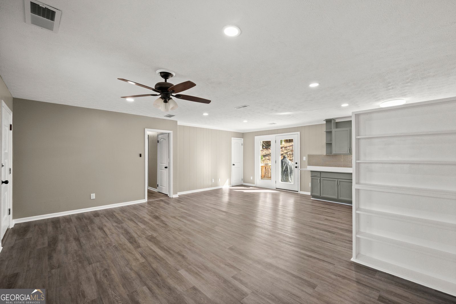 3670 Windy Hill Drive Gainesville - Photo 8