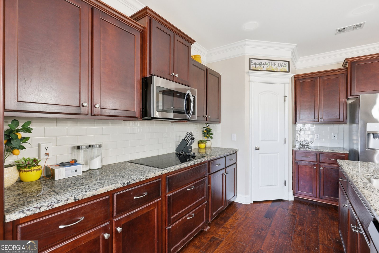 90 Roundstone Way Richmond Hill - Photo 18