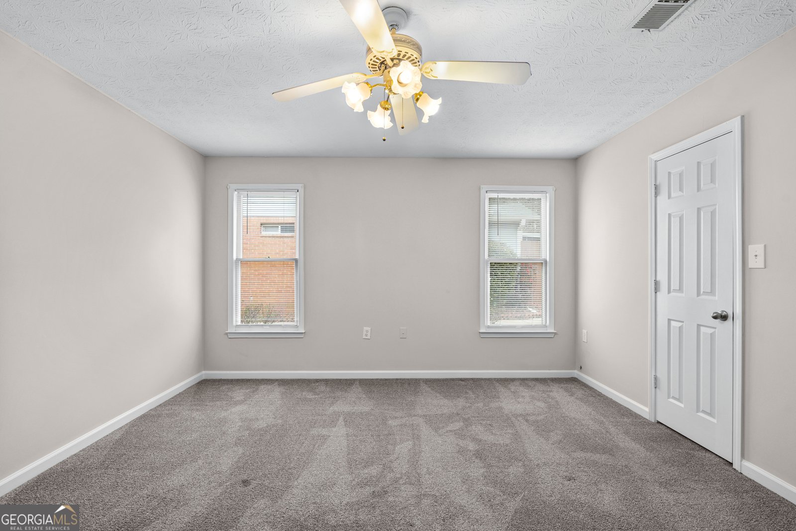 180 Wilbanks Drive Fayetteville - Photo 11