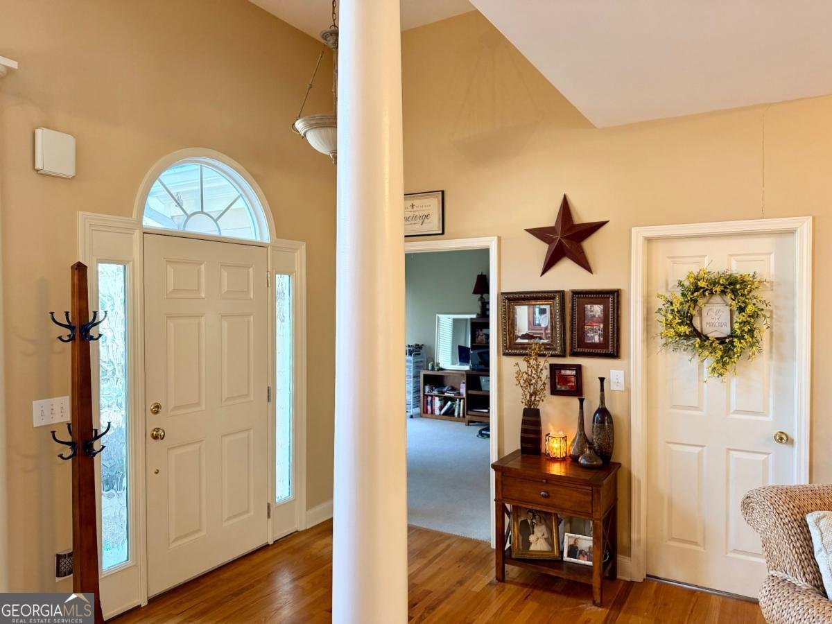 7655 Paces Lane Gainesville - Photo 6