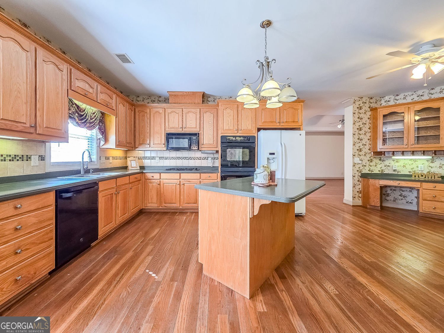 1236 Oakwood Place Loganville - Photo 8