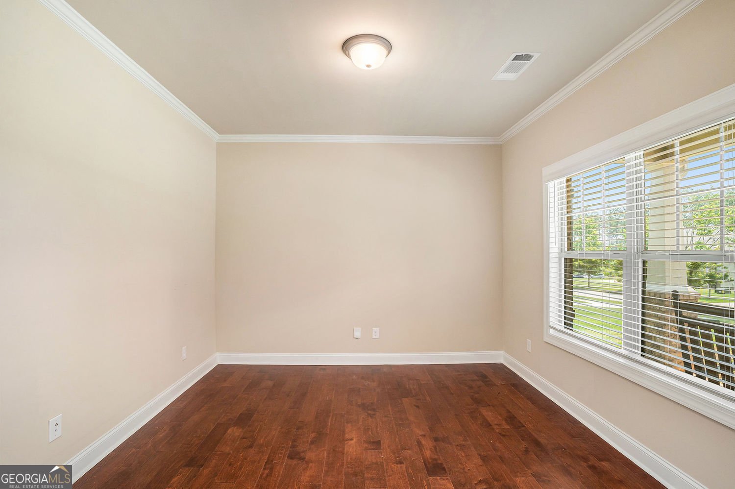 381 Homestead Circle Forsyth - Photo 6