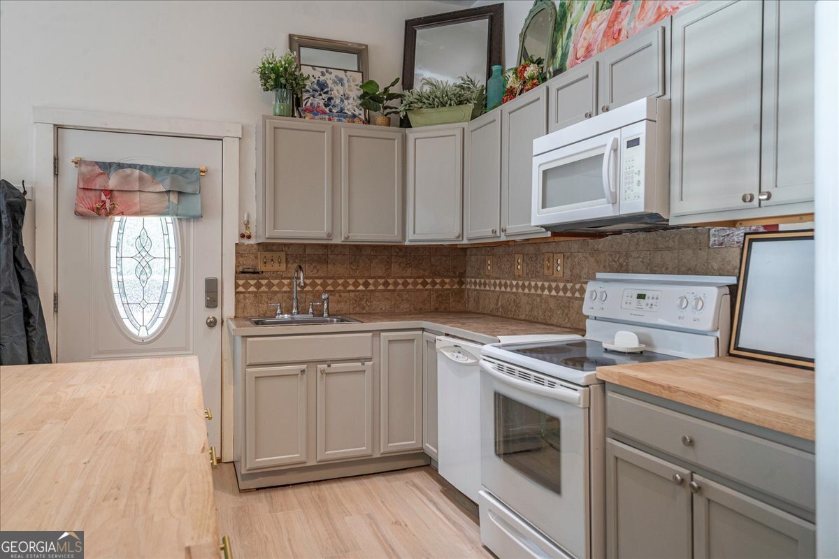 102 Beaverdam Creek Road Winterville - Photo 9