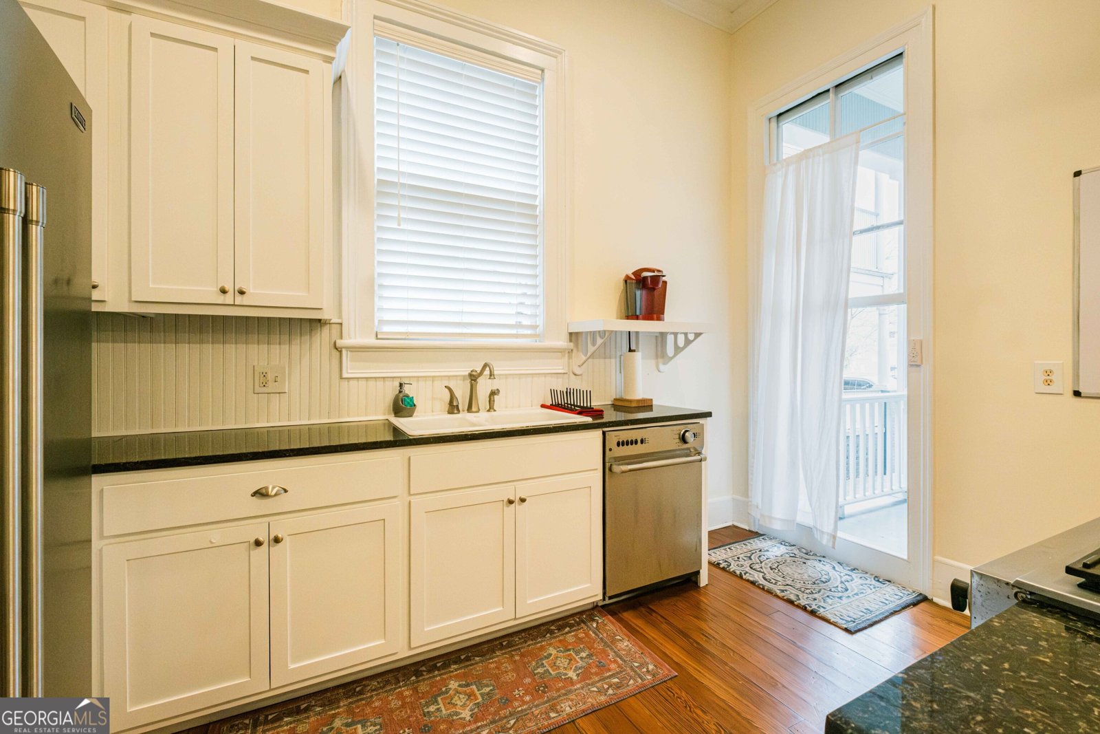 216 Park Avenue Savannah - Photo 36