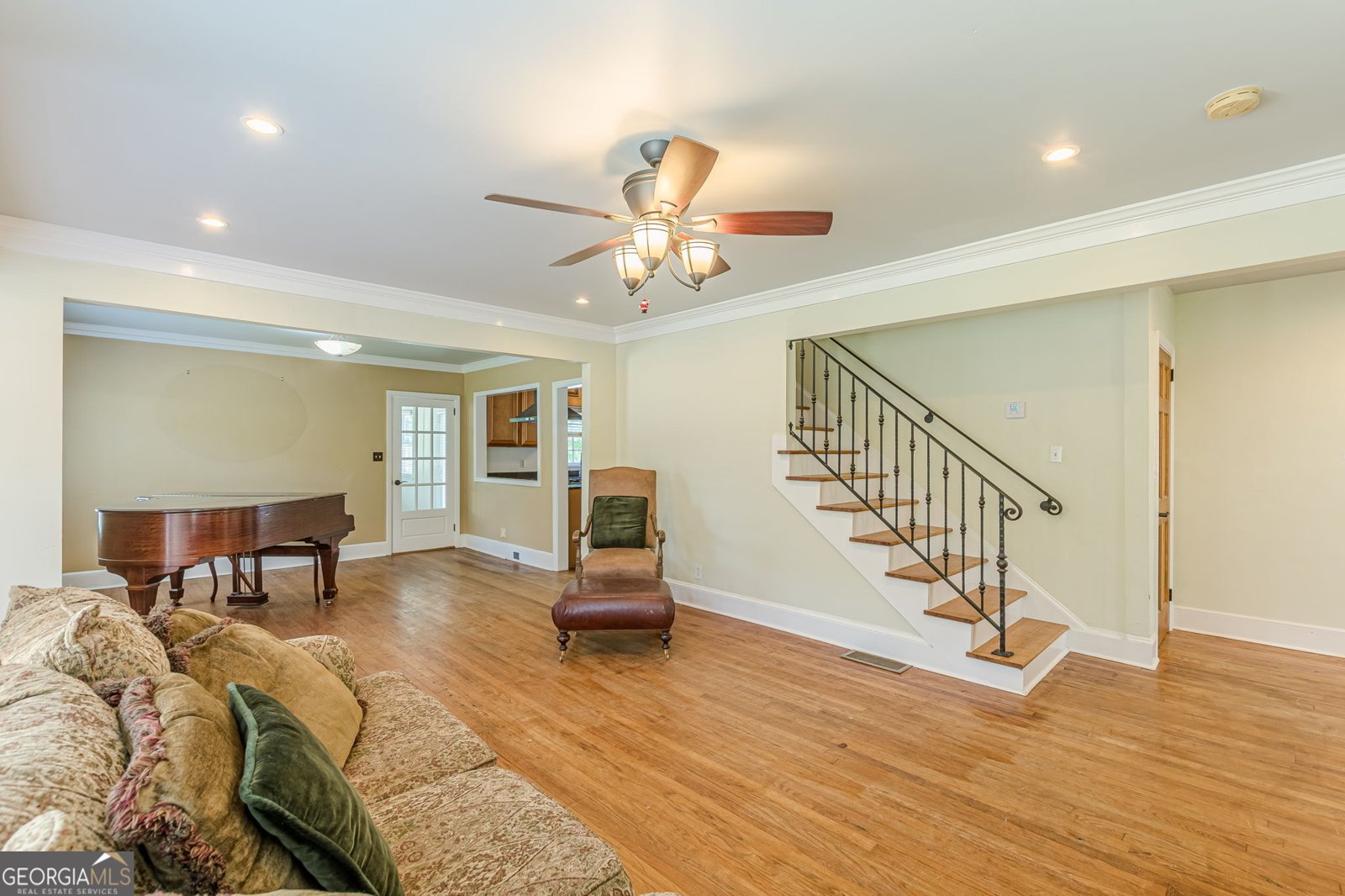 2367 Ridgeway Avenue Atlanta - Photo 9
