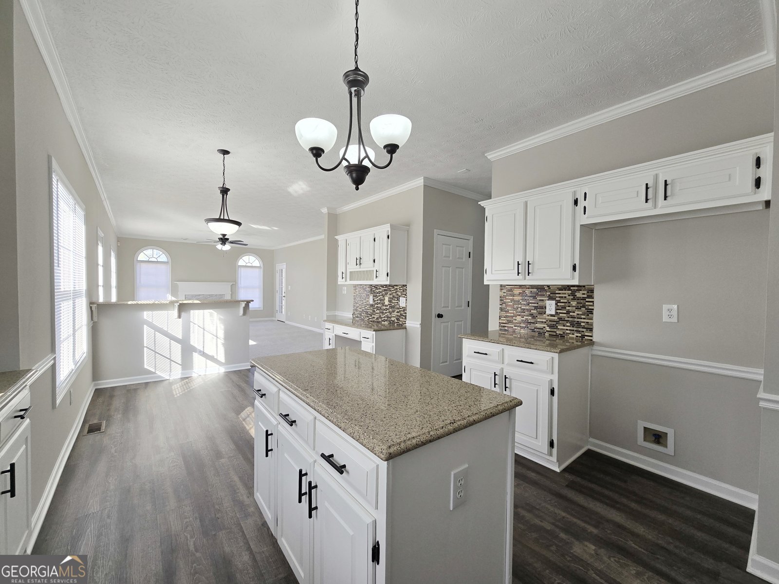 150 Varsailles Place Ellenwood - Photo 12