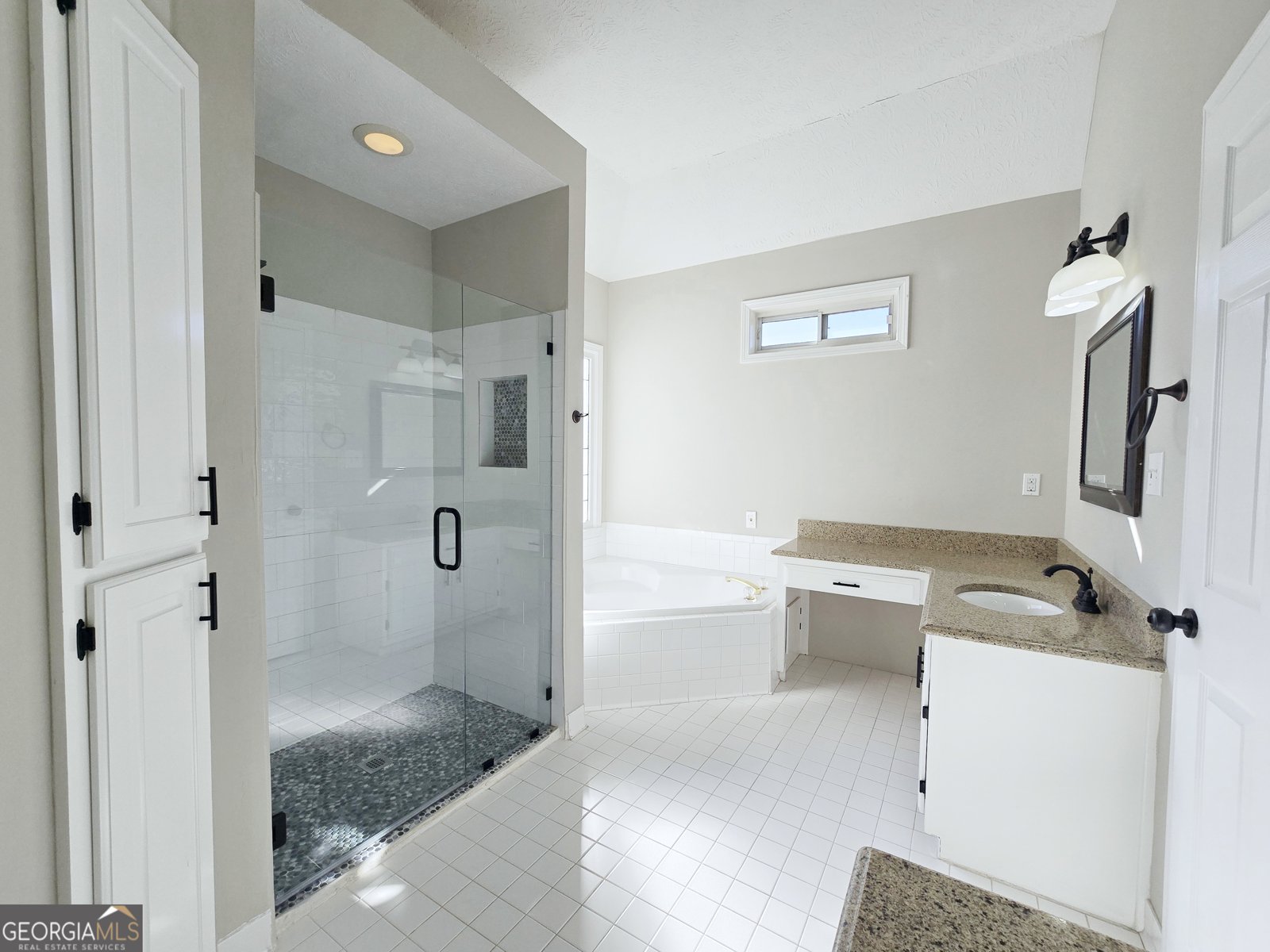 150 Varsailles Place Ellenwood - Photo 22