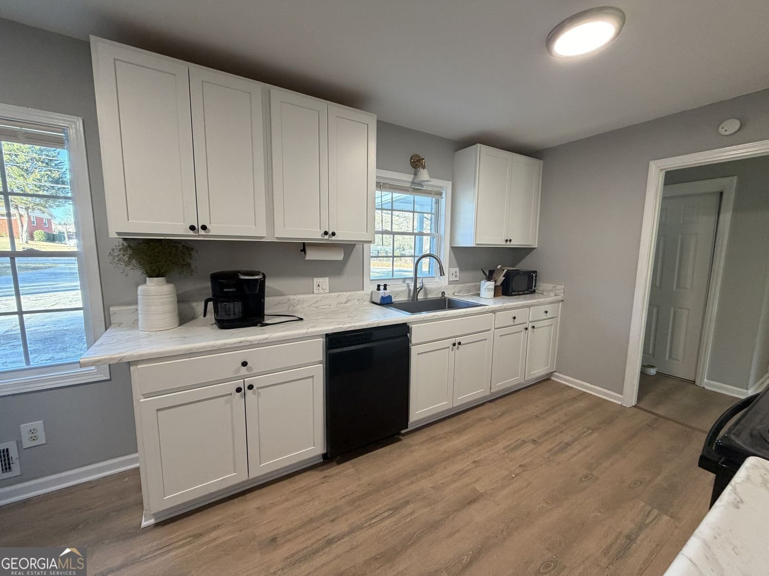 431 Pineridge Road Forest Park - Photo 11