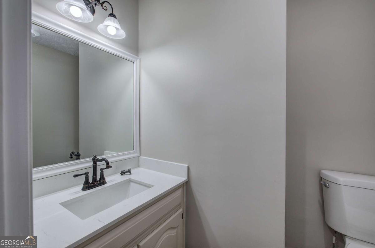 1722 Luther Bailey Road Senoia - Photo 10