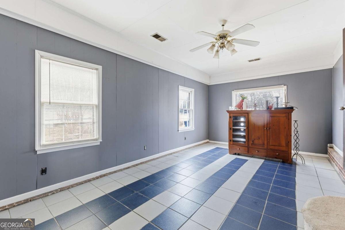 267 Nancy Street Winder - Photo 6