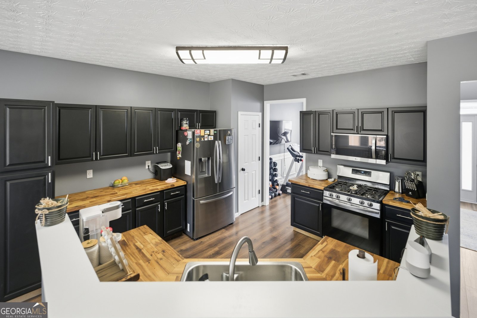 952 Island Cove Court Buford - Photo 19