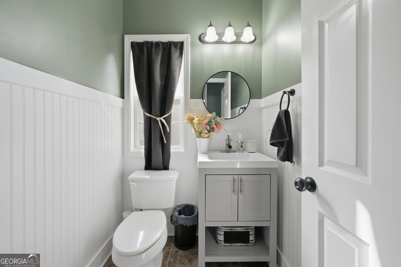 952 Island Cove Court Buford - Photo 22