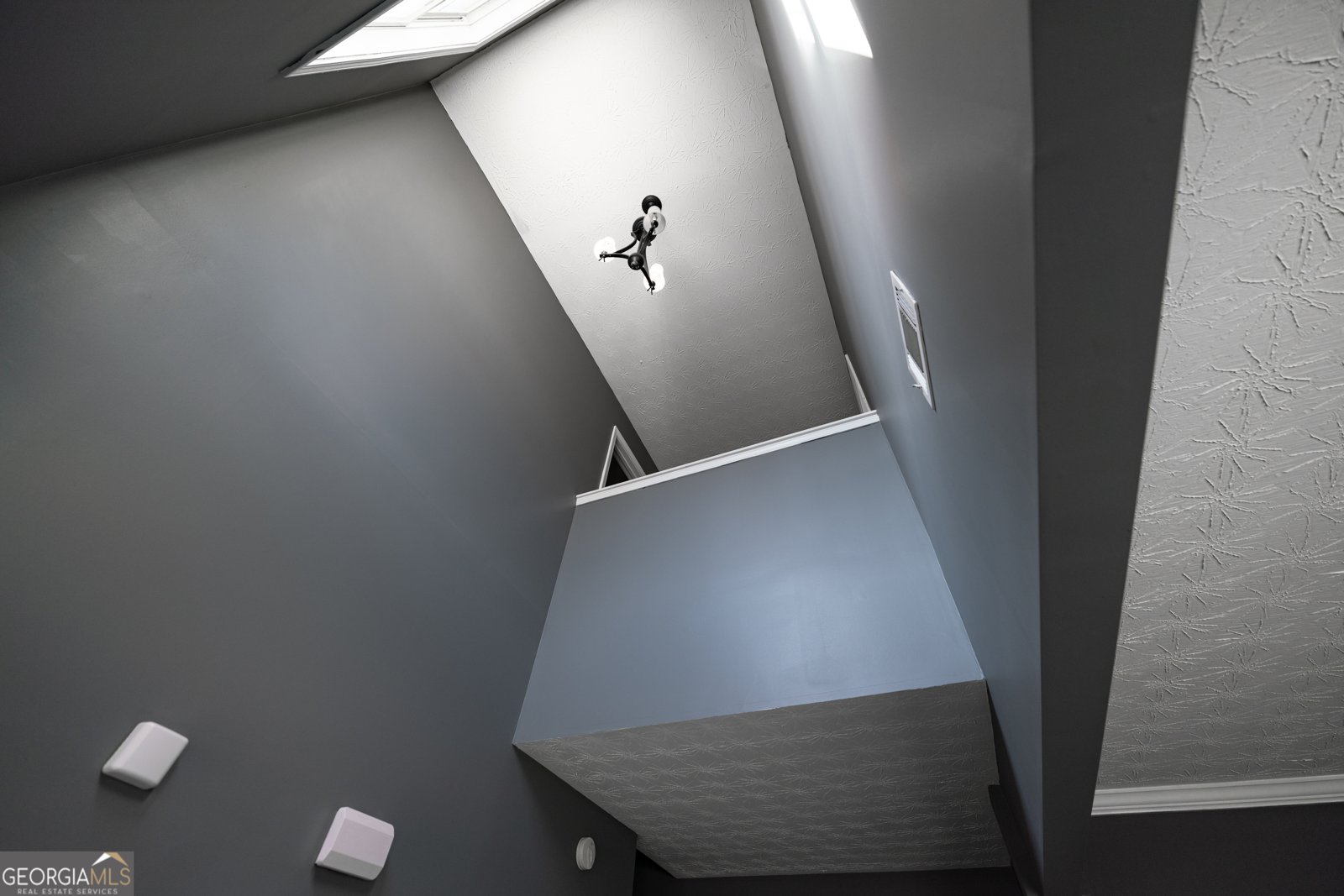 952 Island Cove Court Buford - Photo 23