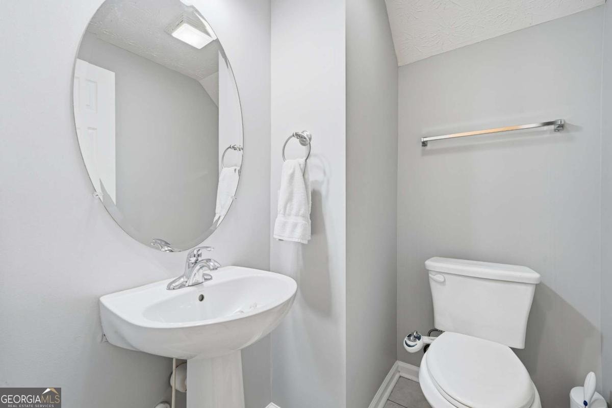 279 Hiawassee Drive Woodstock - Photo 15