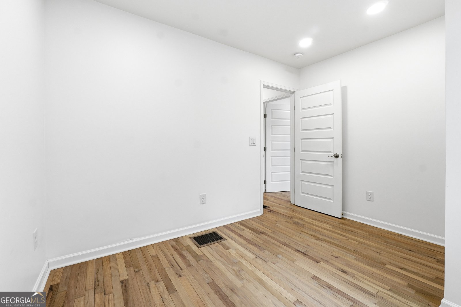 1466 Hardin Avenue Atlanta - Photo 33