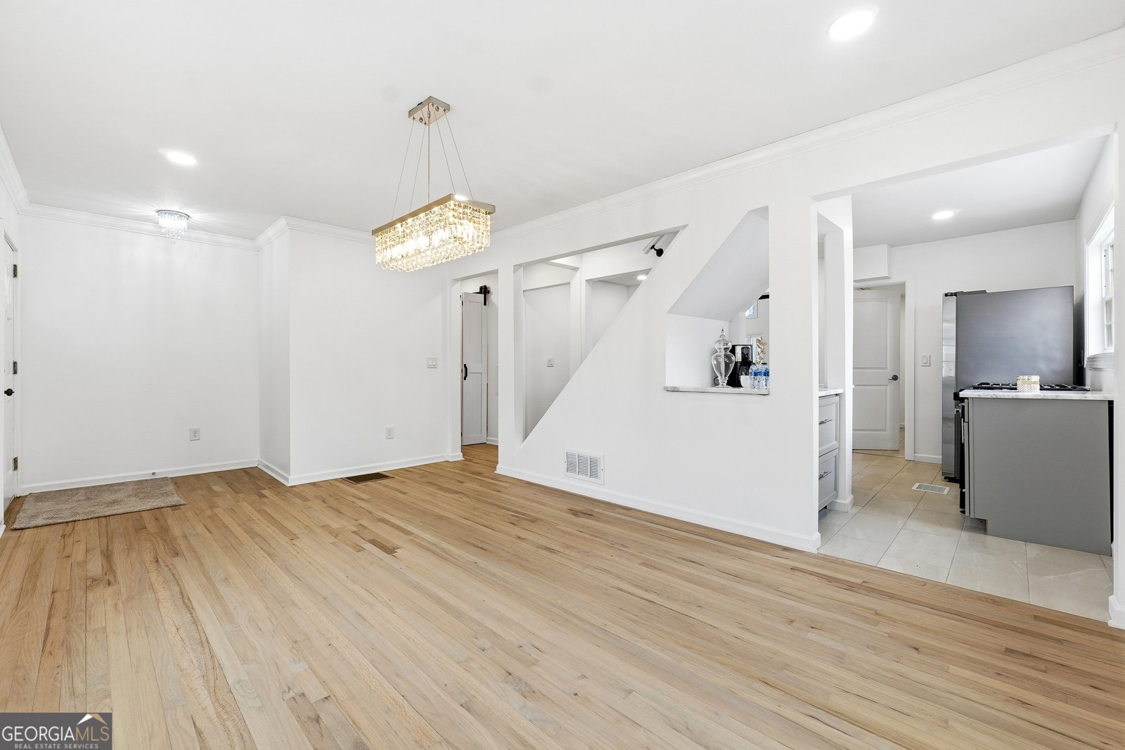 1466 Hardin Avenue Atlanta - Photo 6