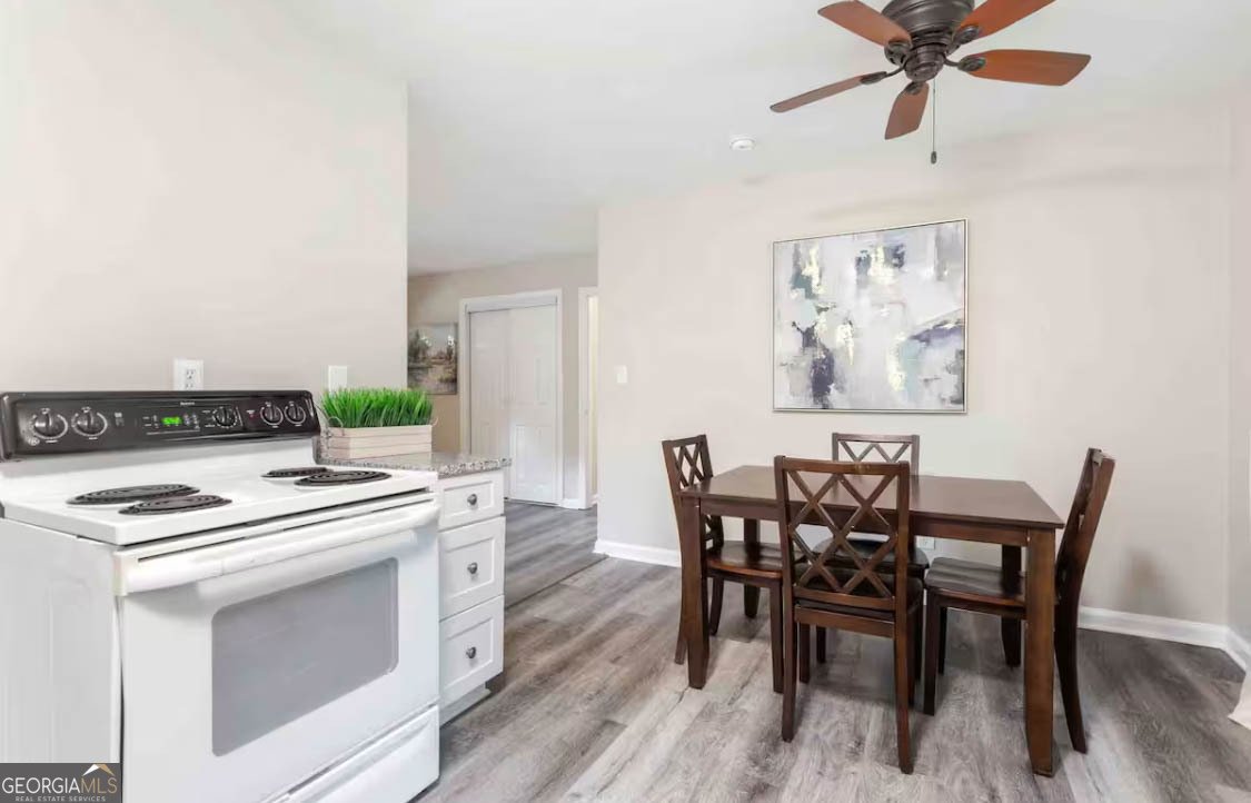 1082 Holly Cirlce Forest Park - Photo 6