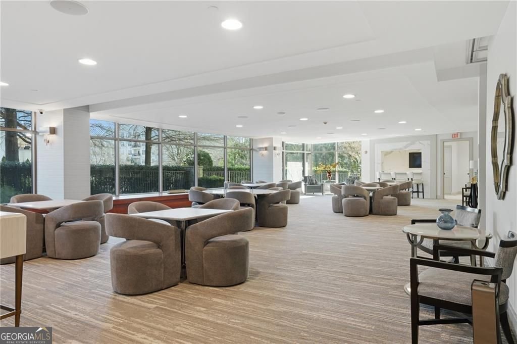 700 Park Regency Place Atlanta - Photo 25