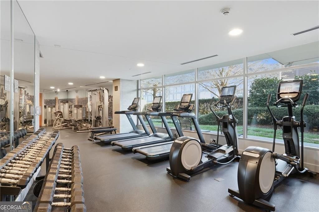 700 Park Regency Place Atlanta - Photo 26