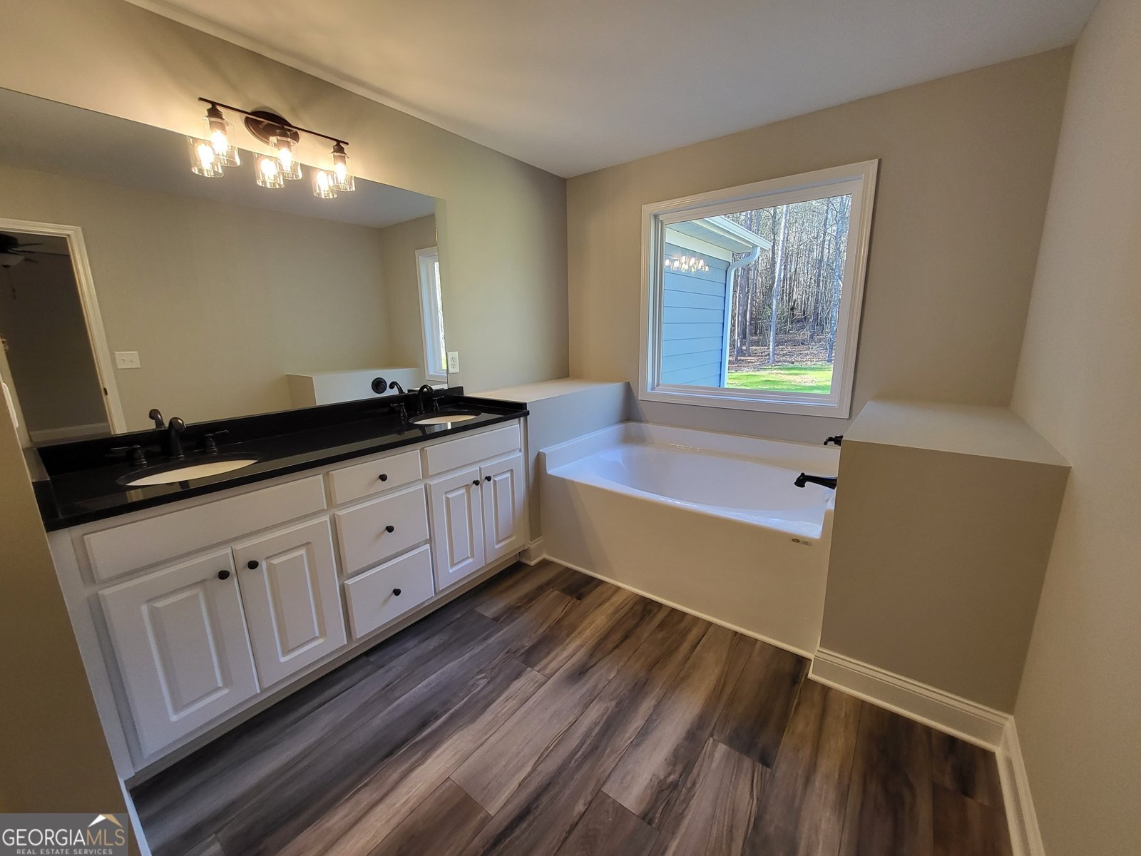 240 Glenn Carrie Road Hull - Photo 8