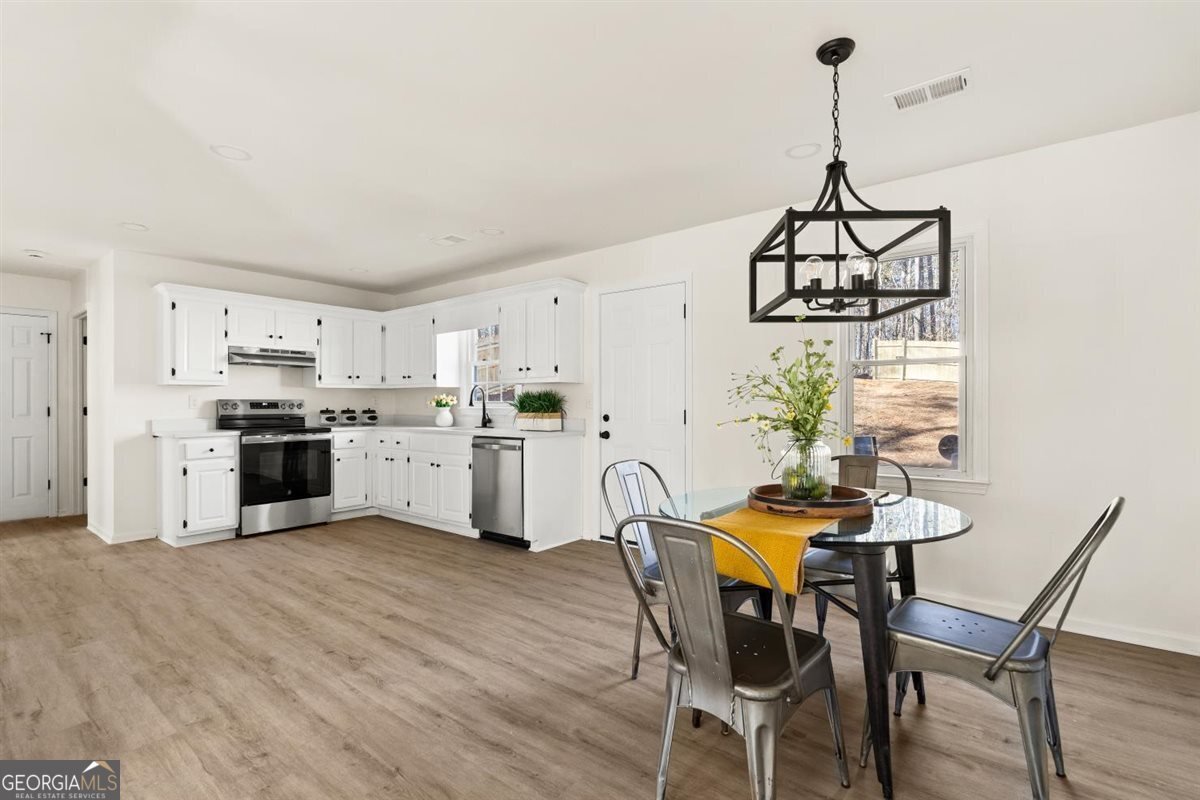 540 Riverside Road Sugar Hill - Photo 10