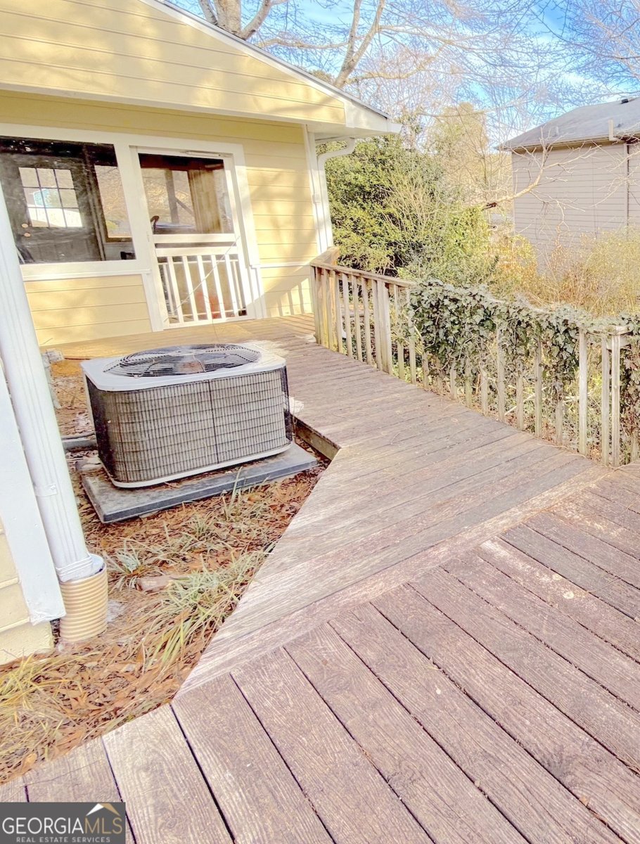 221 Harlee Lane Lawrenceville - Photo 24