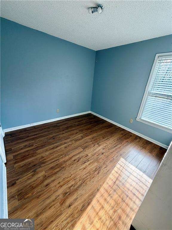 221 Harlee Lane Lawrenceville - Photo 7