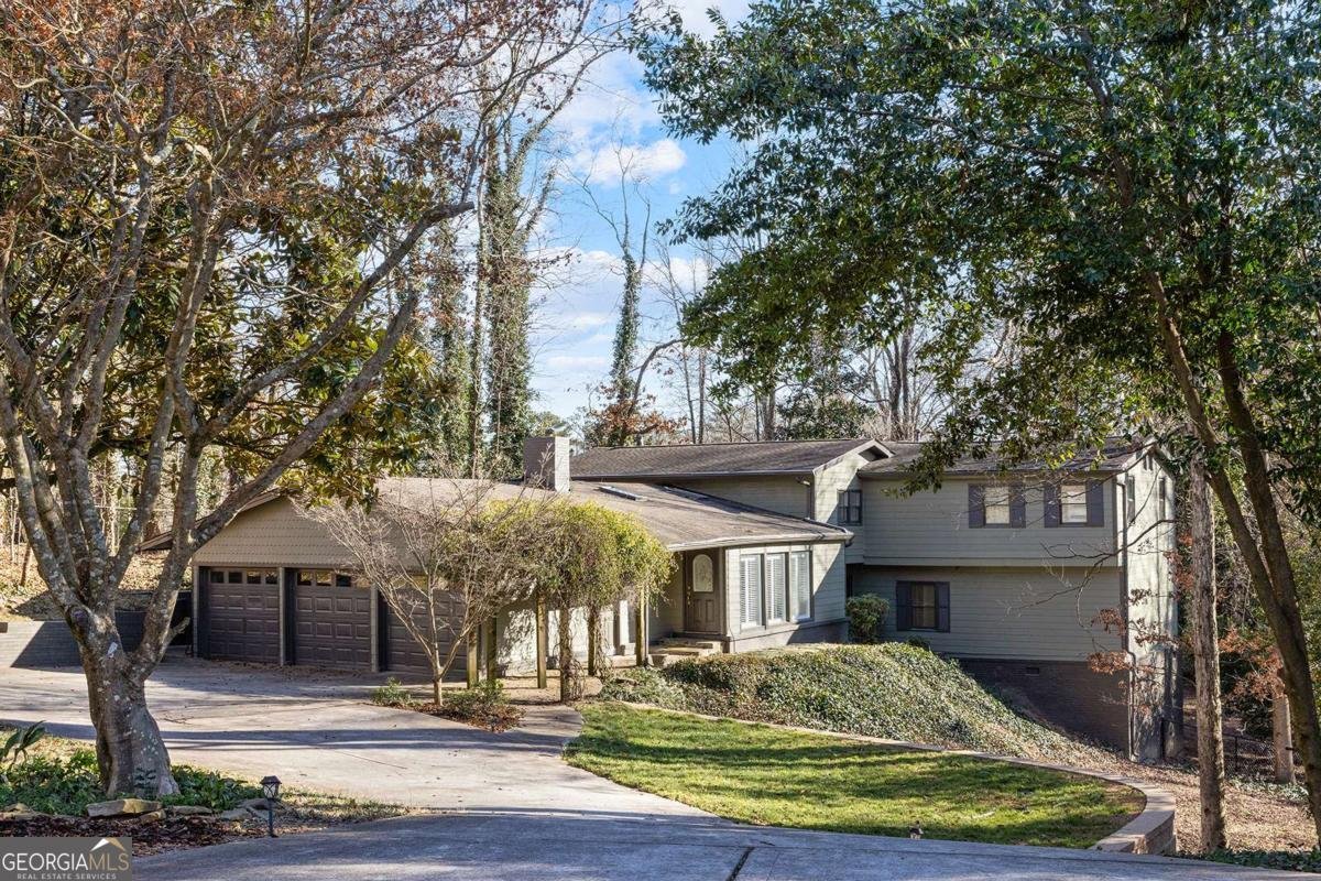 565 Timberland Drive Atlanta - Photo 1