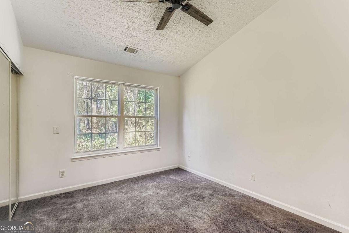 1025 Lakeside Circle Covington - Photo 15