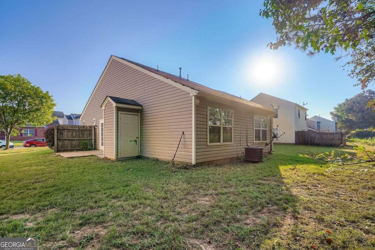 1025 Lakeside Circle Covington - Photo 27