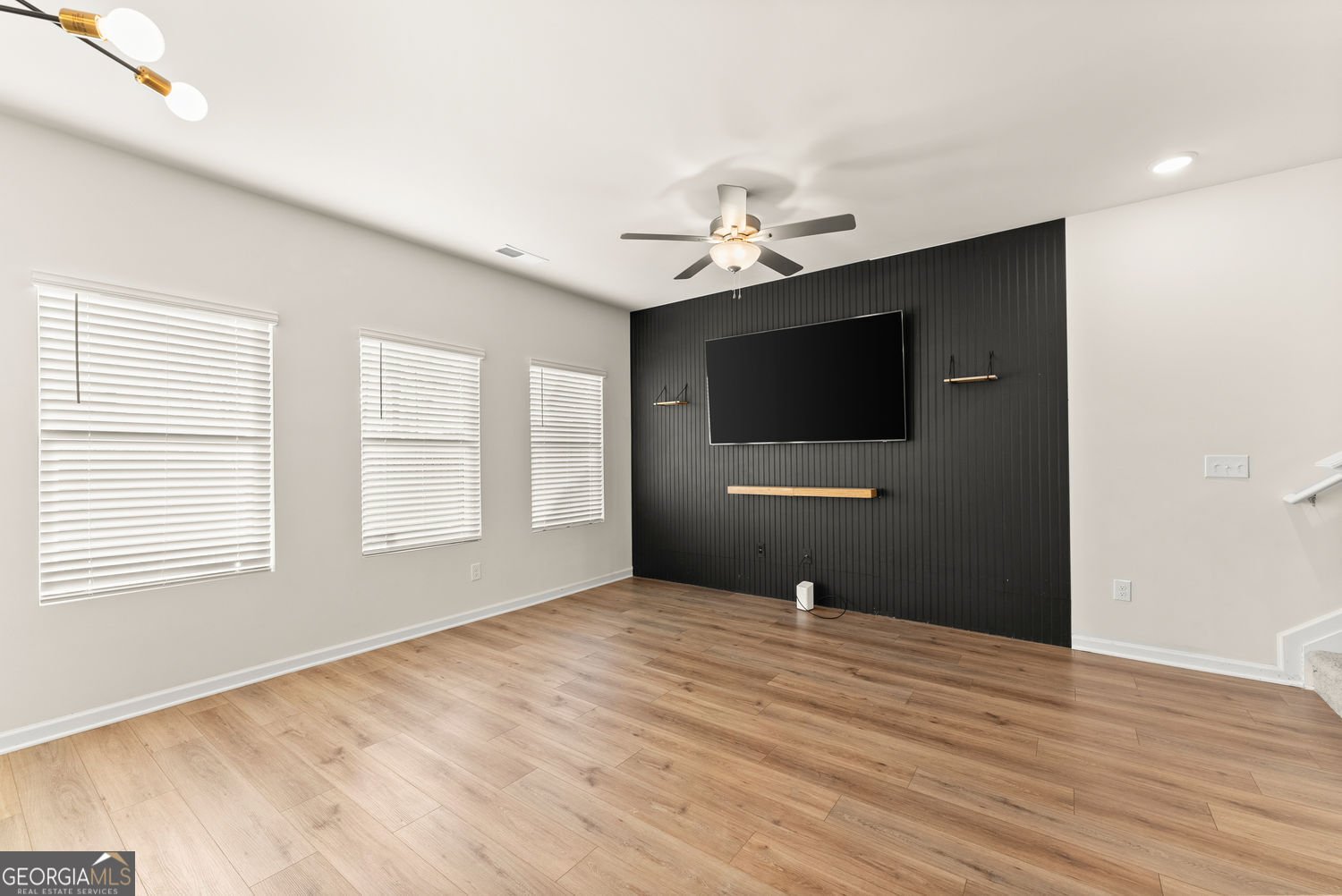 76 Regent Park Hoschton - Photo 13