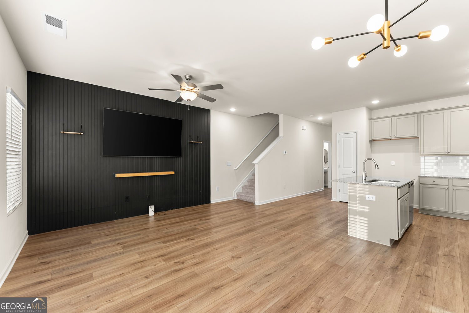 76 Regent Park Hoschton - Photo 14