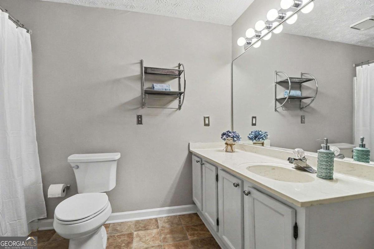 1405 Oakridge Circle Decatur - Photo 16