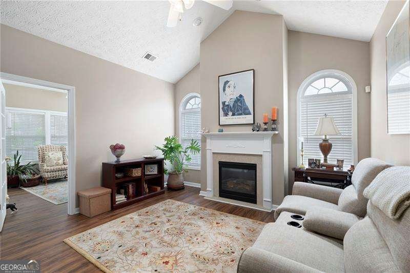 3735 Villa Springs Circle Powder Springs - Photo 7