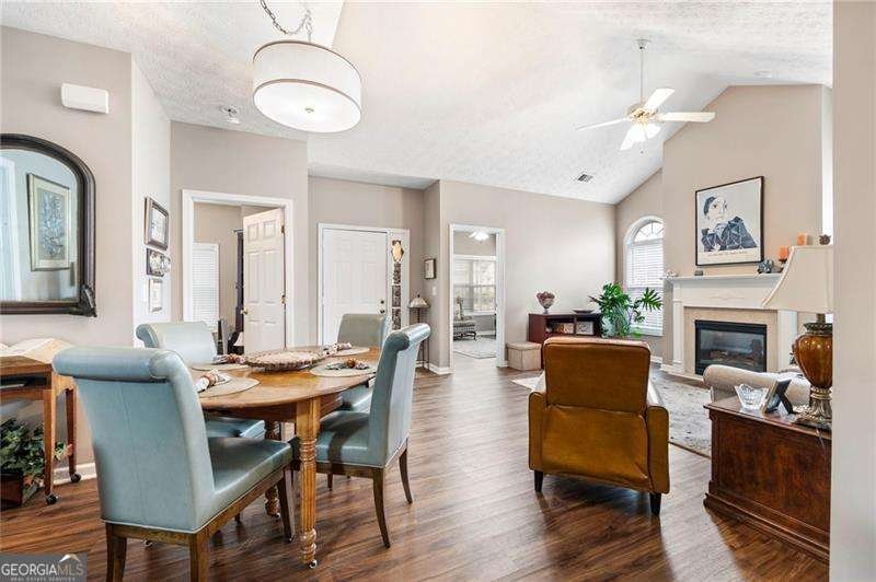 3735 Villa Springs Circle Powder Springs - Photo 9