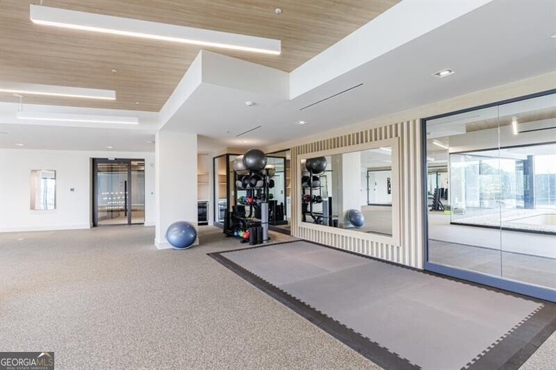 2425 Peachtree Road Atlanta - Photo 45