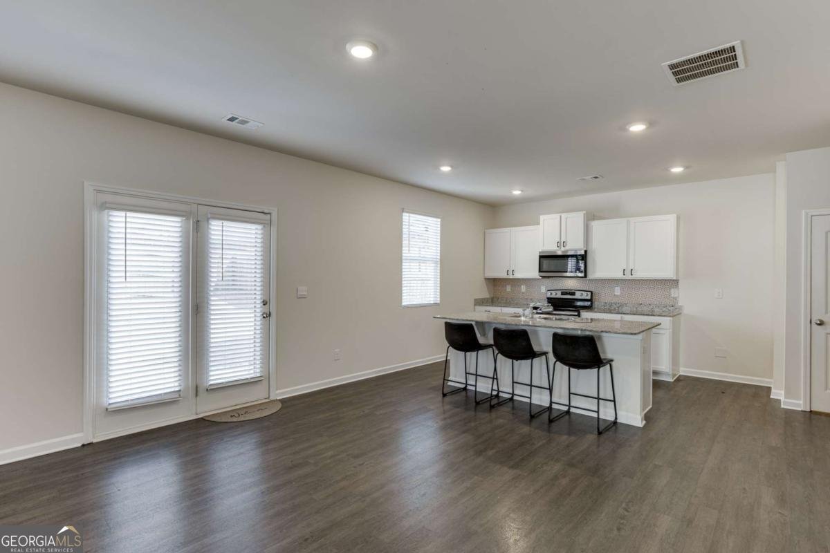 135 Russell Road Pendergrass - Photo 11