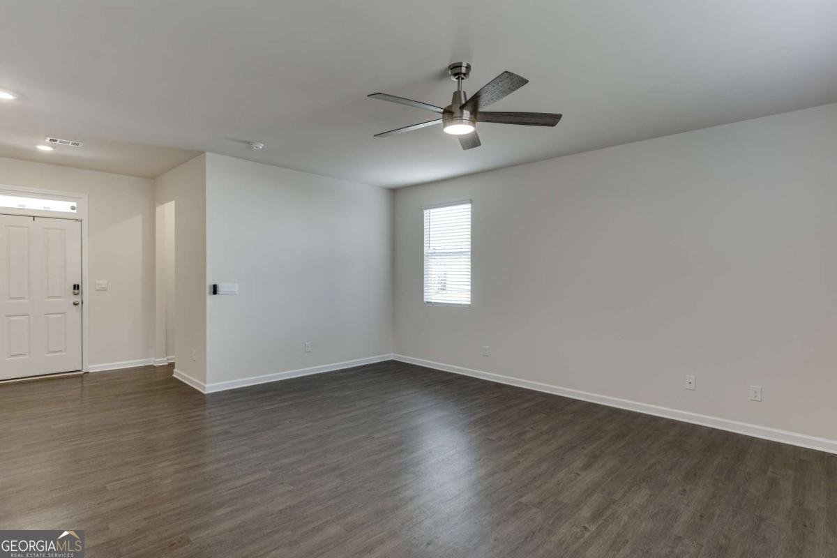 135 Russell Road Pendergrass - Photo 8