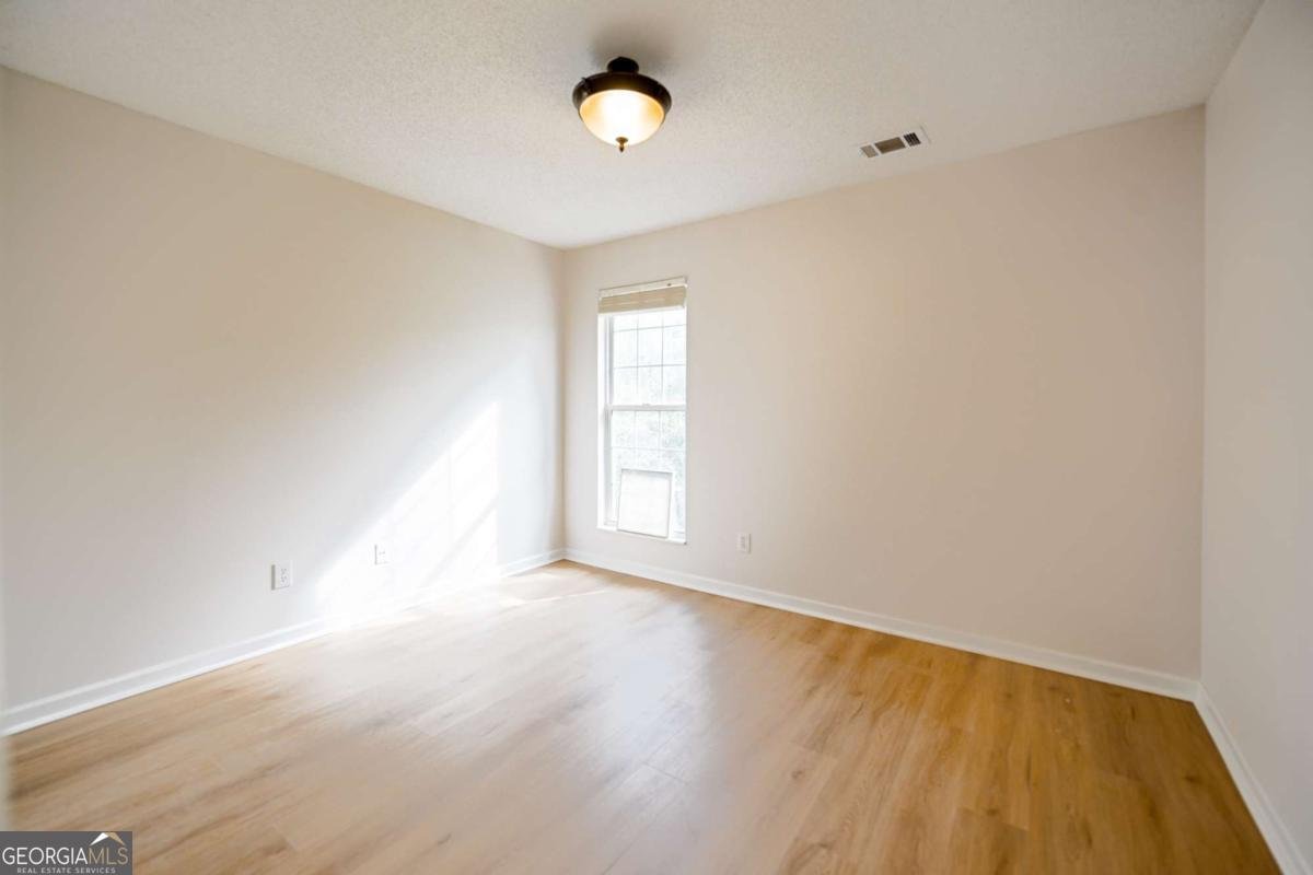 1570 Swan Valley Court Lawrenceville - Photo 6