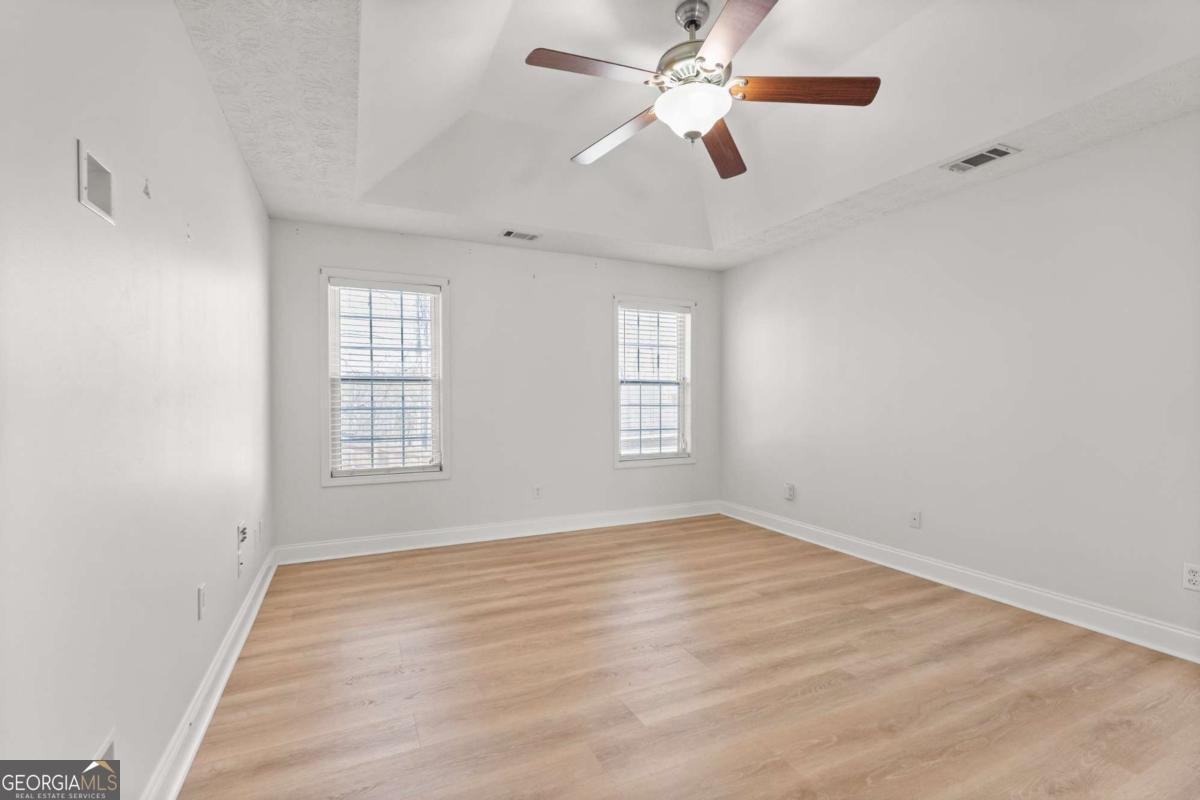 5675 Bridle Glen Drive Sugar Hill - Photo 11