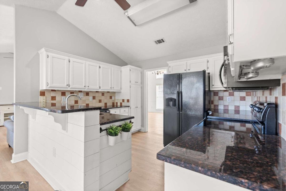 5675 Bridle Glen Drive Sugar Hill - Photo 7