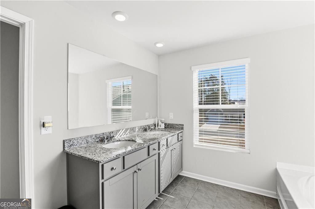 7626 Jennadee Drive Fairburn - Photo 15