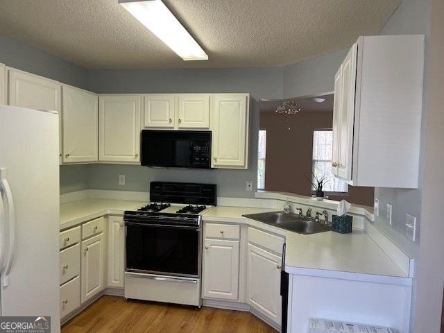 1752 Woodvine Court Kennesaw - Photo 9