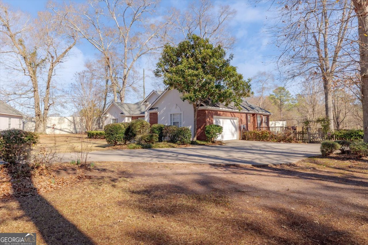 115 Forest Lawn Bonaire - Photo 9