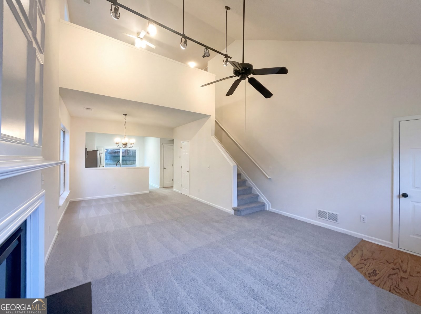 1639 Woodsford Road Kennesaw - Photo 7