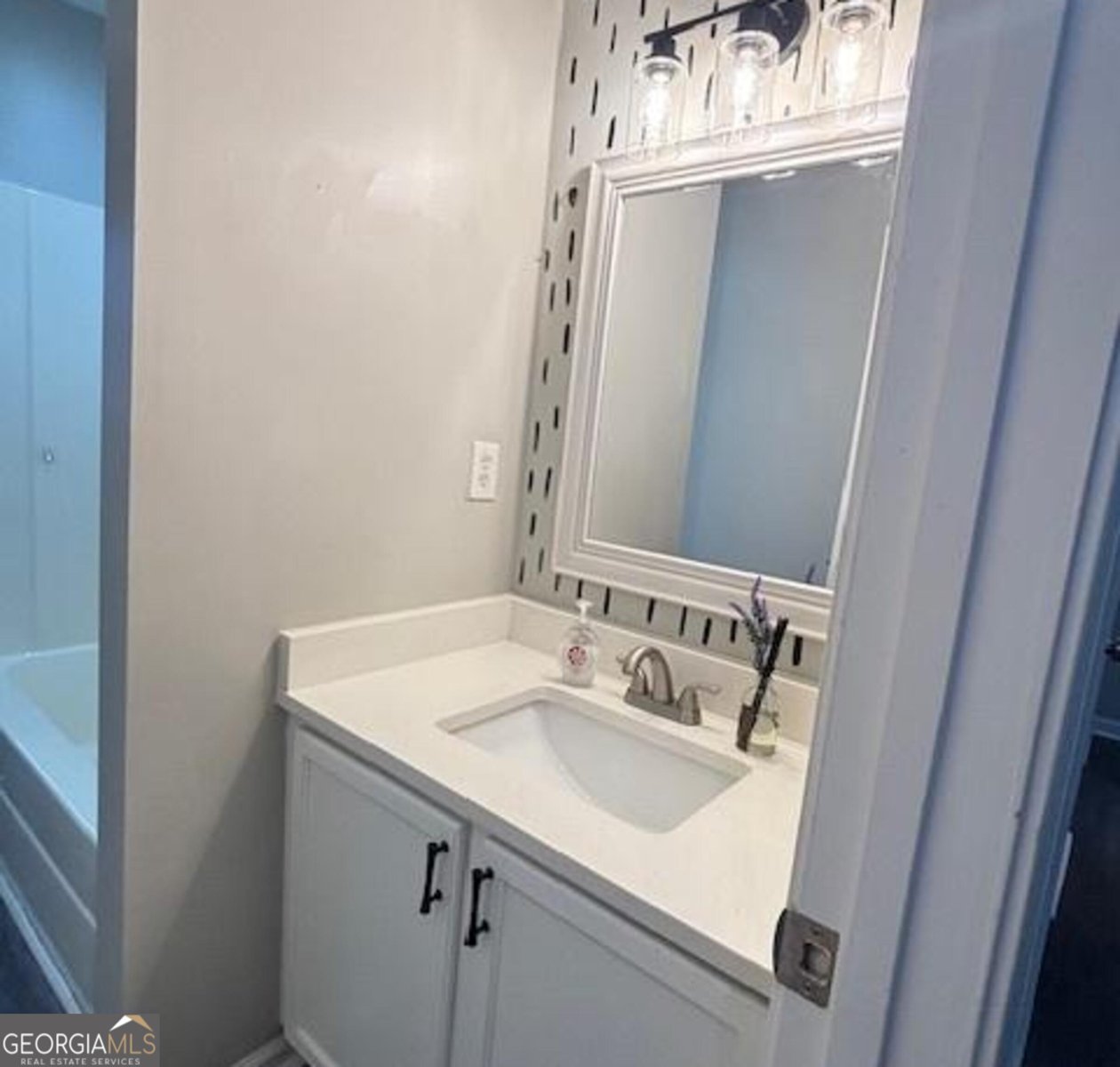 235 Riverbend Drive Covington - Photo 10